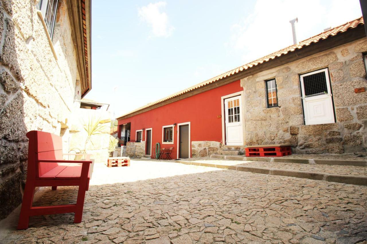 Maison d'hôtes Quinta D'Areda Wine&Pool Experience à Fafe Extérieur photo